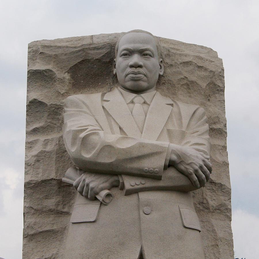 Martin Luther King Jr Memorial Photograph by Christopher Duncan - Pixels