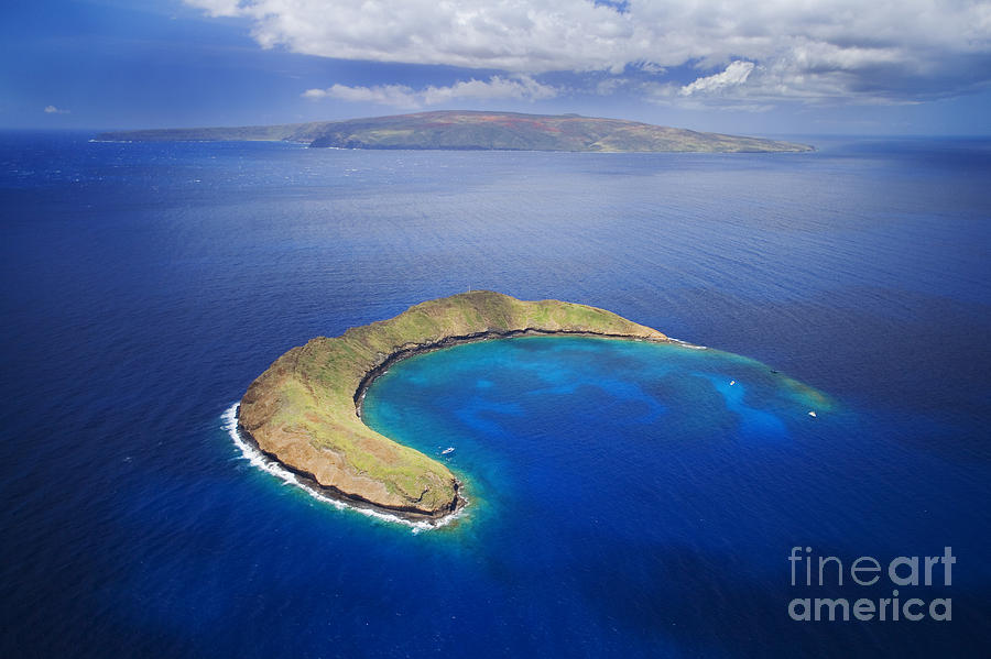 Maui, View Of Islands #1 Photograph by Ron Dahlquist - Printscapes