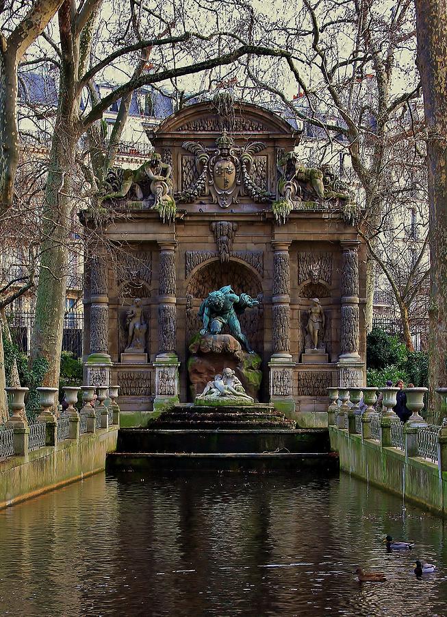Medici Fountain Photograph