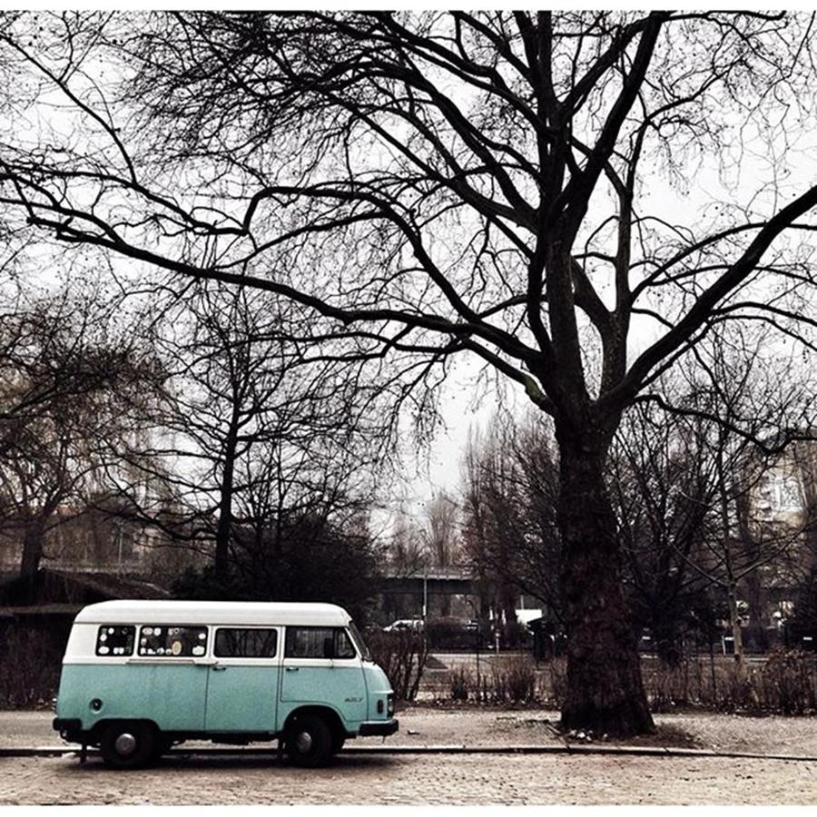 Vintage Photograph - Mercedes-benz 207 D

#berlin #1 by Berlinspotting BrlnSpttng