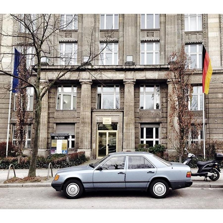 Vintage Photograph - Mercedes-benz 300e

#berlin #1 by Berlinspotting BrlnSpttng