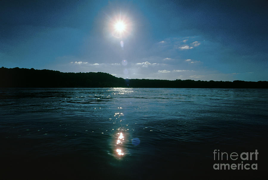 Mississippi River: Sunrise #1 Photograph by Granger