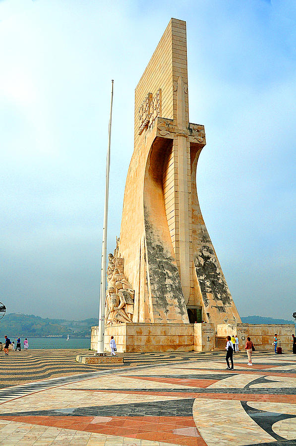 Monument of Discoveries #1 Photograph by Allan Rothman