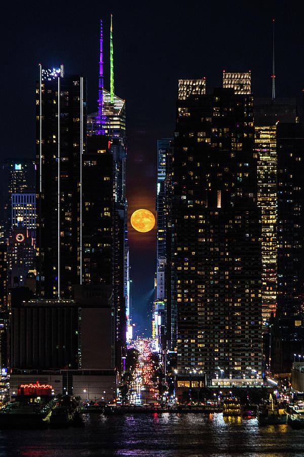 Moon Over Manhattan Photograph by Bob Cuthbert