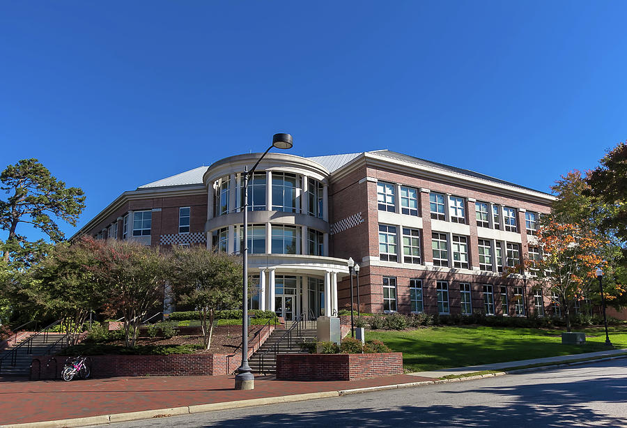 Moore Humanities and Research Administration Building at UNCG #1 ...