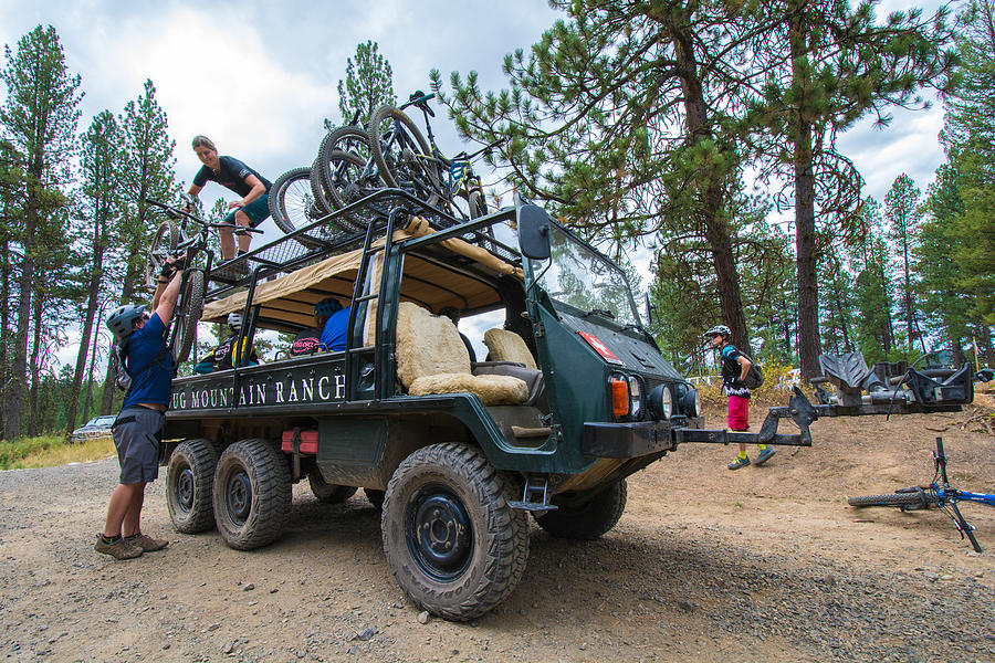 mountain bike shuttle