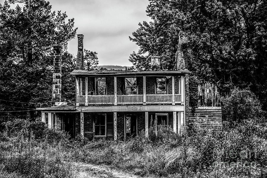 Old Abandon Home In Wv Photograph