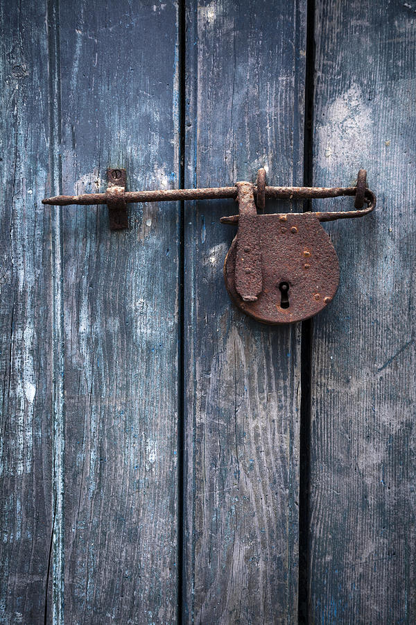 Architecture Photograph - OLd Padlock #1 by Maria Heyens