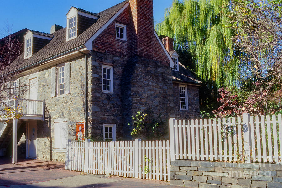 Old Stone House Photograph by Bob Phillips | Fine Art America