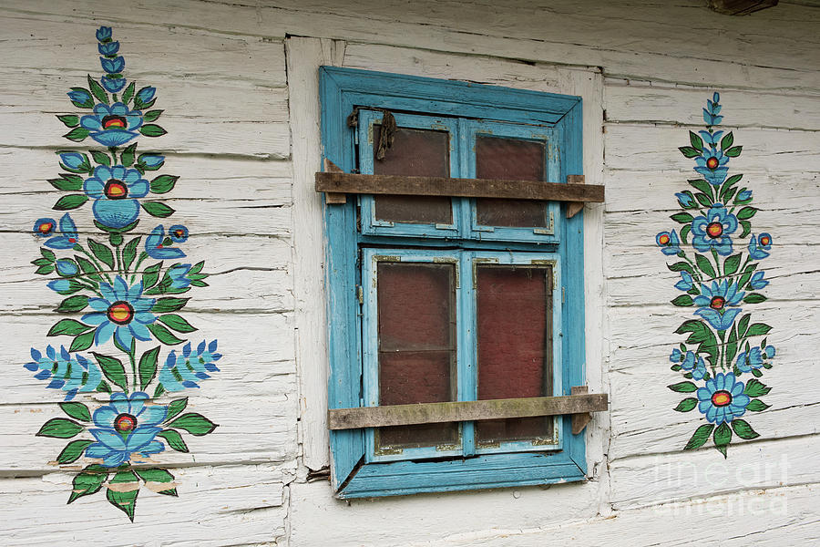 Painted Cottage #1 Photograph by Juli Scalzi