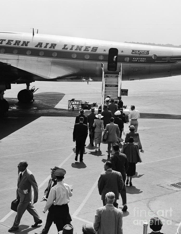Passengers Boarding A Plane #1 Photograph by H. Armstrong Roberts/ClassicStock