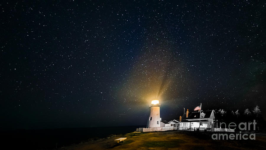 Pemaquid Point Lighthouse #1 Photograph by Jim DeLillo