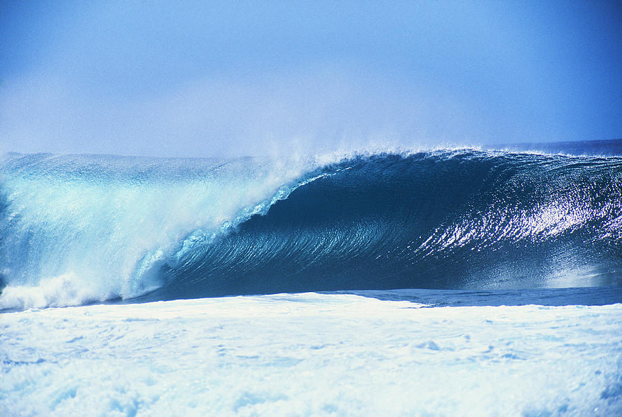 Perfect Wave At Pipeline #1 Photograph by Vince Cavataio - Printscapes