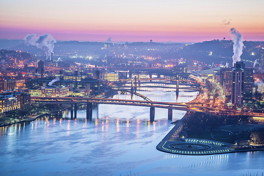 Pittsburgh Pennsylvanie City Skyline Early Morning #1 Photograph by Alex Grichenko