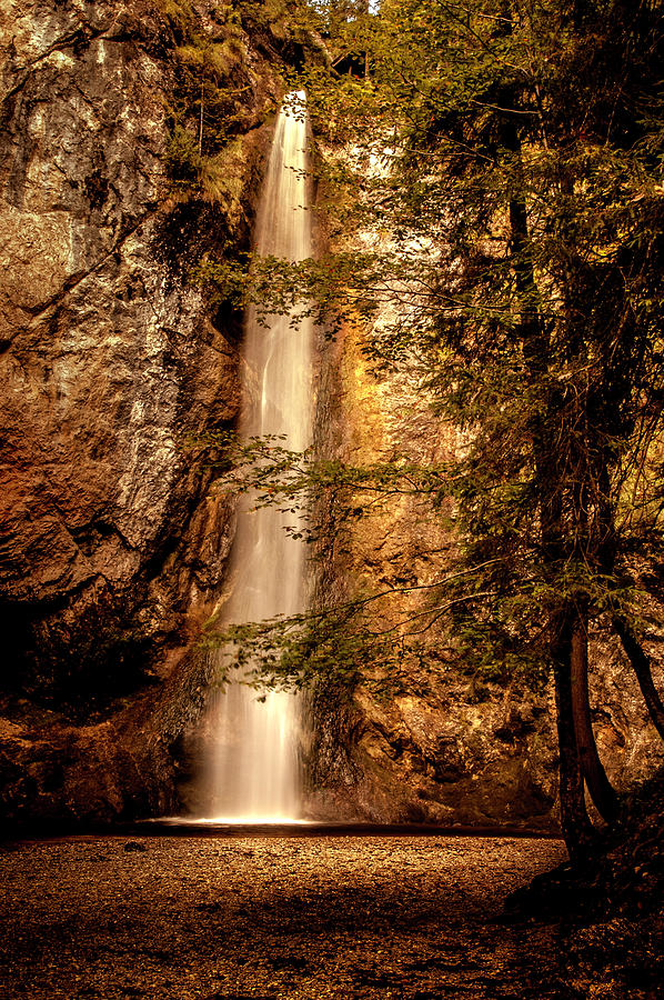 Poeltz Waterfall #1 Photograph by Wolfgang Stocker