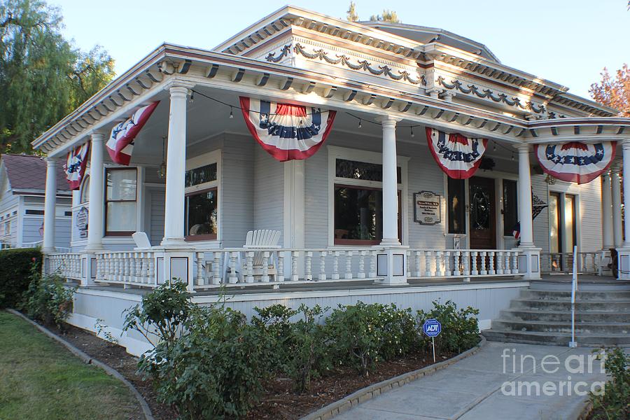 Redlands Mansion Photograph by Douglas Miller - Pixels