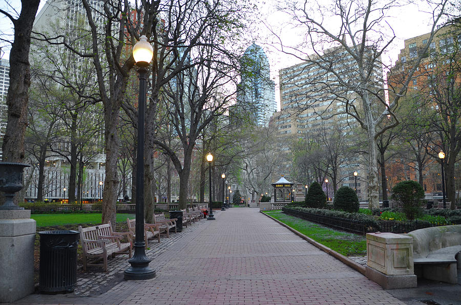 Philadelphia Photograph - Rittenhouse Square in the Morning #1 by Bill Cannon