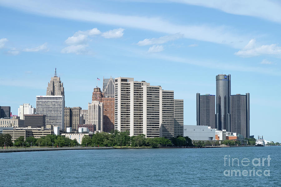 Detroit Photograph - River View of Detroit #2 by Ann Horn