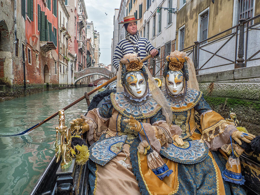 Romantic Gondola Ride Photograph by Dan Leffel - Fine Art America