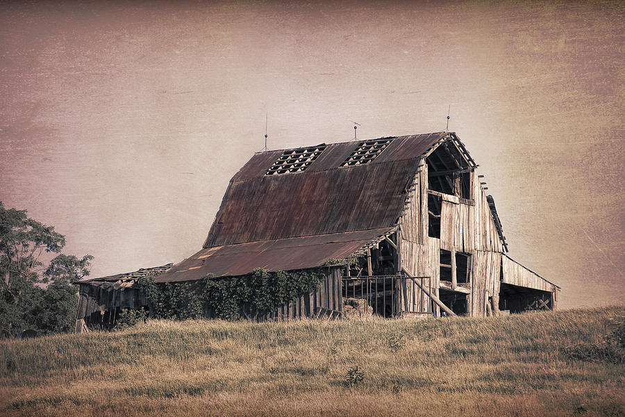 Americana Photograph - Rustic Barn by Tom Mc Nemar