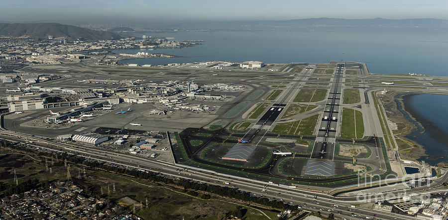 San Francisco International Airport #2 Photograph by David Oppenheimer