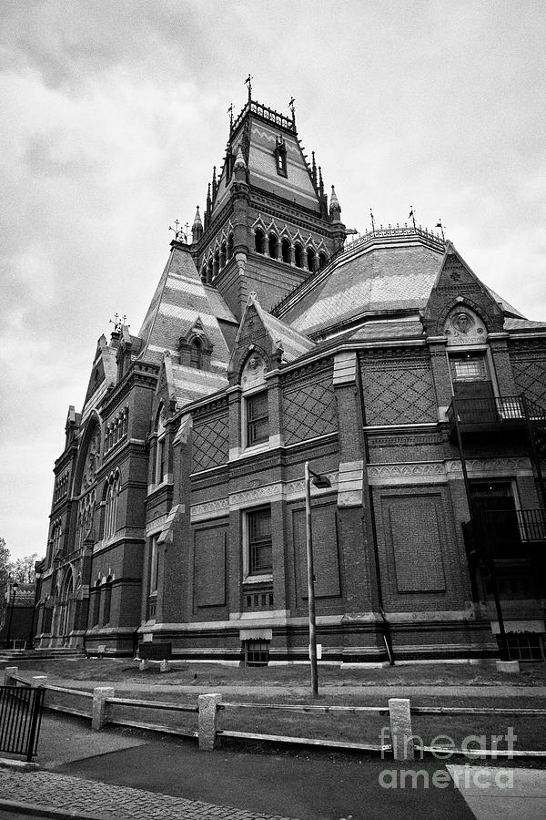 sanders theatre end of the memorial hall harvard university Boston USA ...