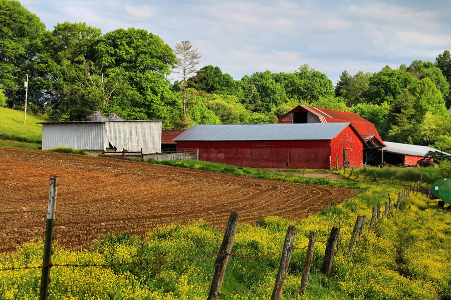 Shields Farm Photograph by Kathryn Meyer | Fine Art America
