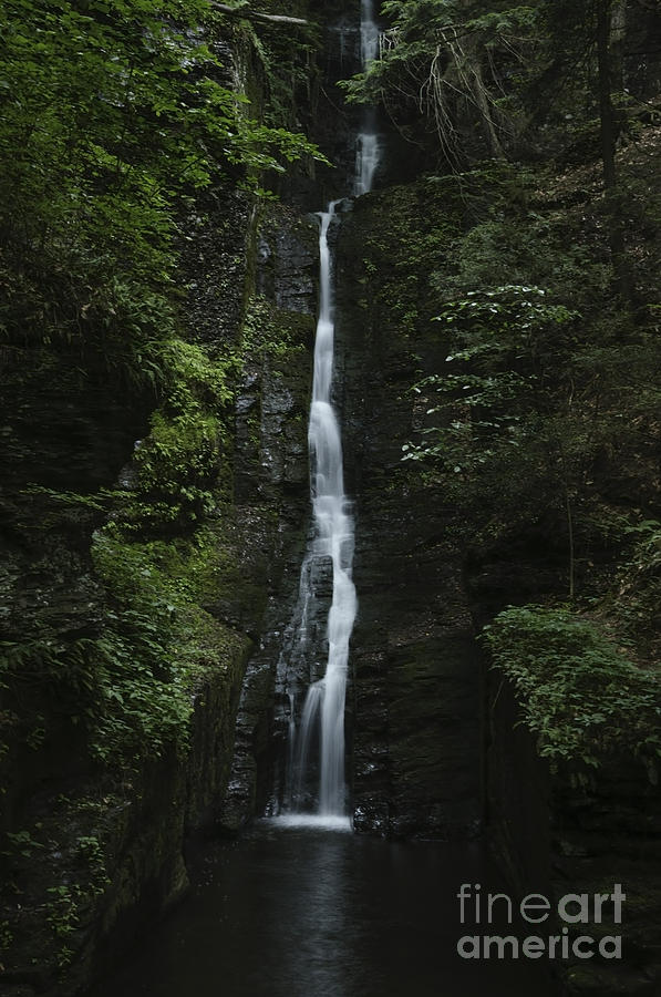 Silverthread Falls #2 Photograph by Debra Fedchin