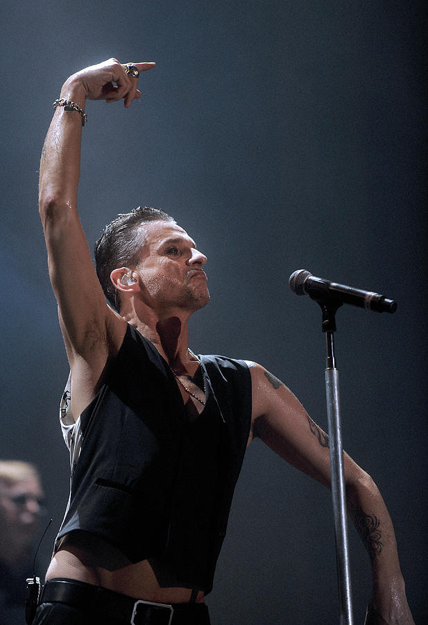 Music Photograph - Depeche Mode 13 by Rafa Rivas