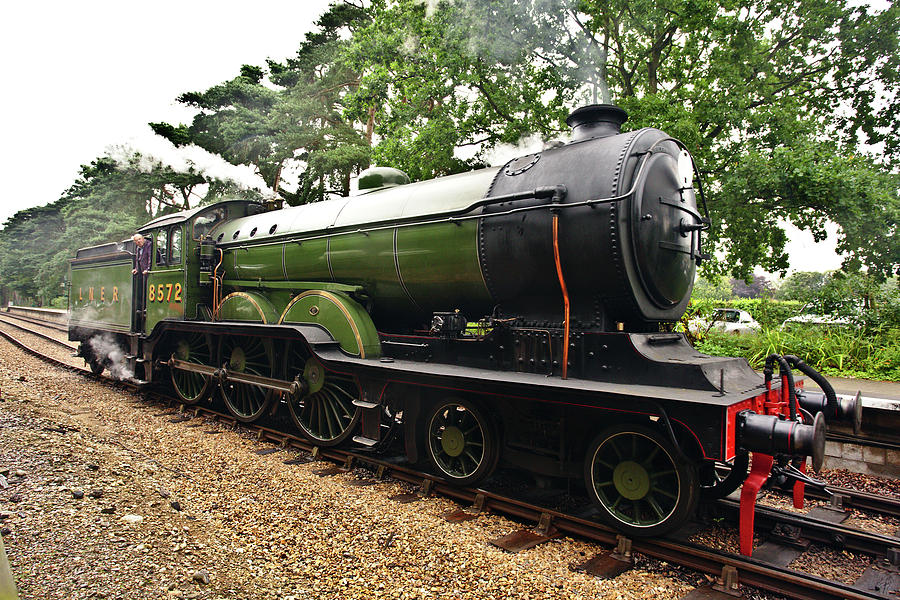 Steam locomotive in England #1 Photograph by Paul Cowan