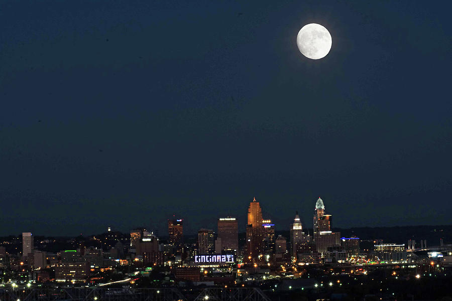 Super moon Cincinnati 2016 #1 Photograph by Randall Branham