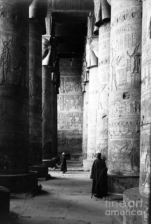 Temple Of Hathor, Early 20th Century Photograph by Science Source ...