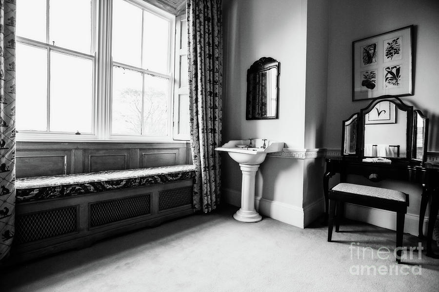 The Barons Room - bw Photograph by Scott Pellegrin