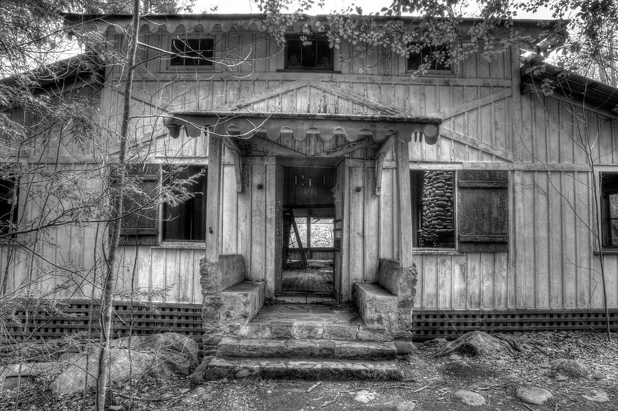 This Old House 2 Photograph by Mike Eingle