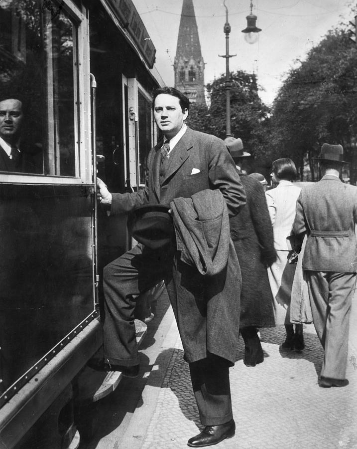 Thomas Wolfe (1900-1938) #1 Photograph by Granger