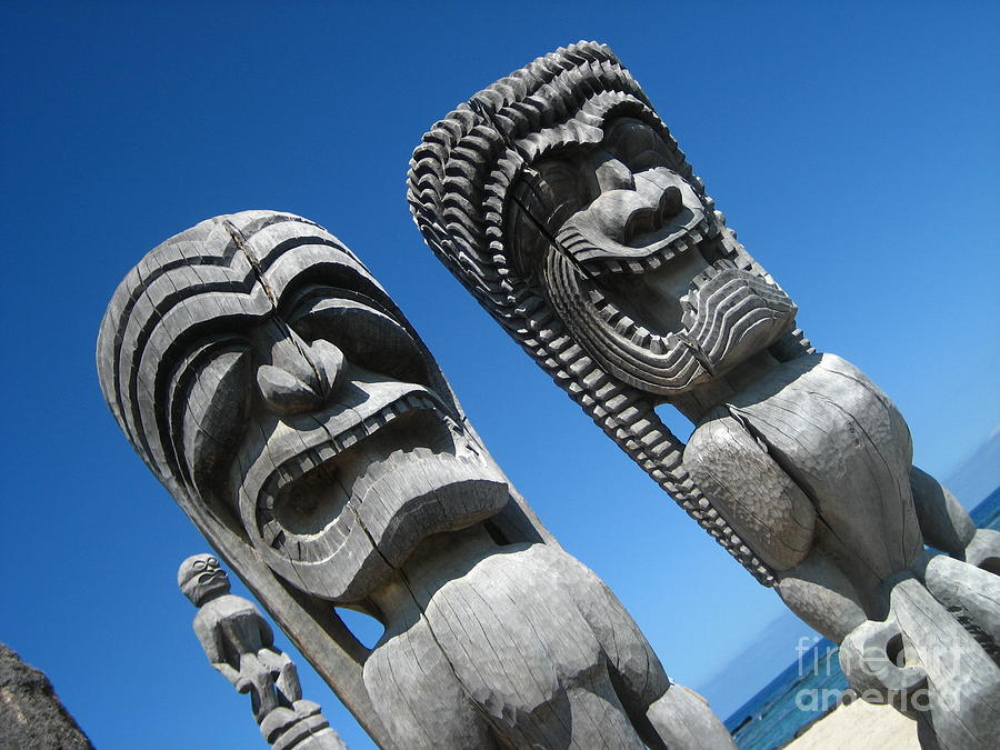 Hawaii Photograph - Tiki Gods #1 by Brian Governale
