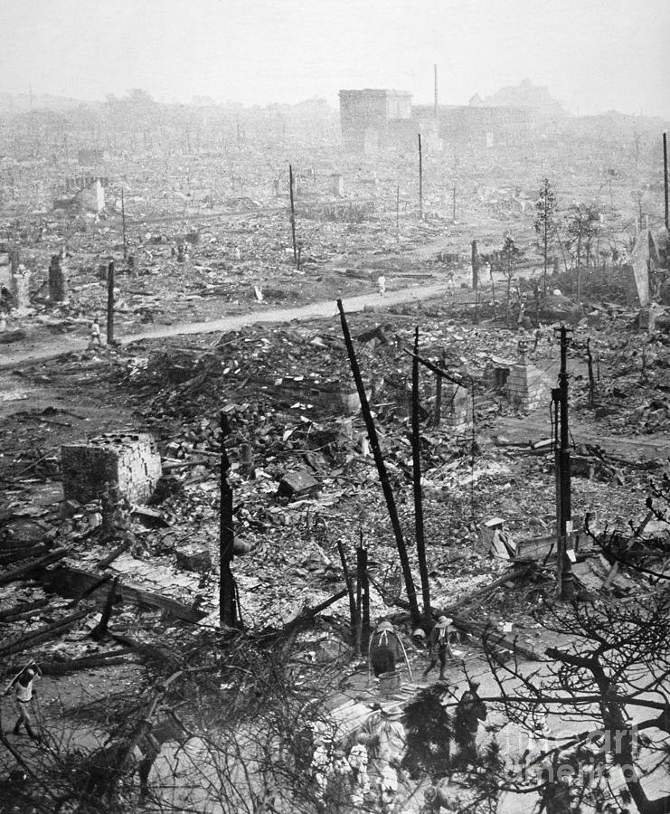 Tokyo Earthquake, 1923 #1 Photograph by Granger