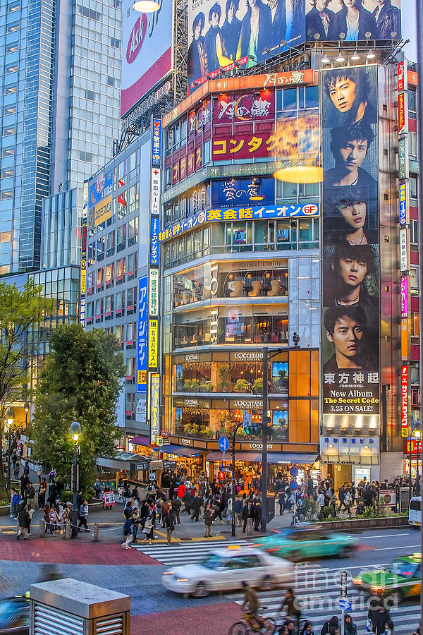 Tokyo streetscene Photograph by Patricia Hofmeester