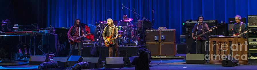 Tom Petty and the Heartbreakers #10 Photograph by David Oppenheimer