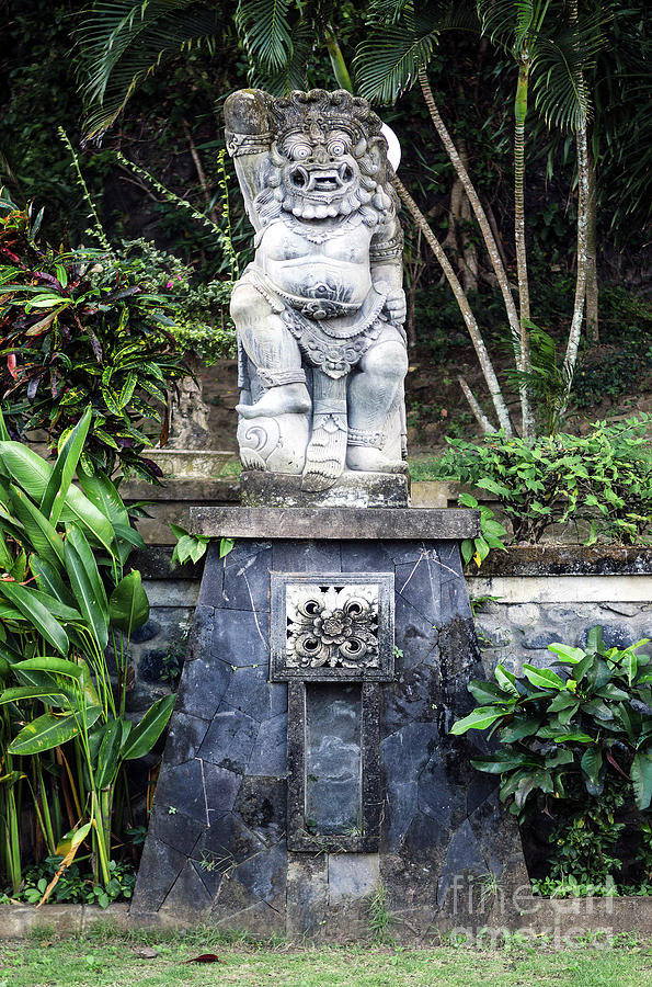 Traditional Balinese Hindu Statues In Bali Temple Indonesia #1 ...