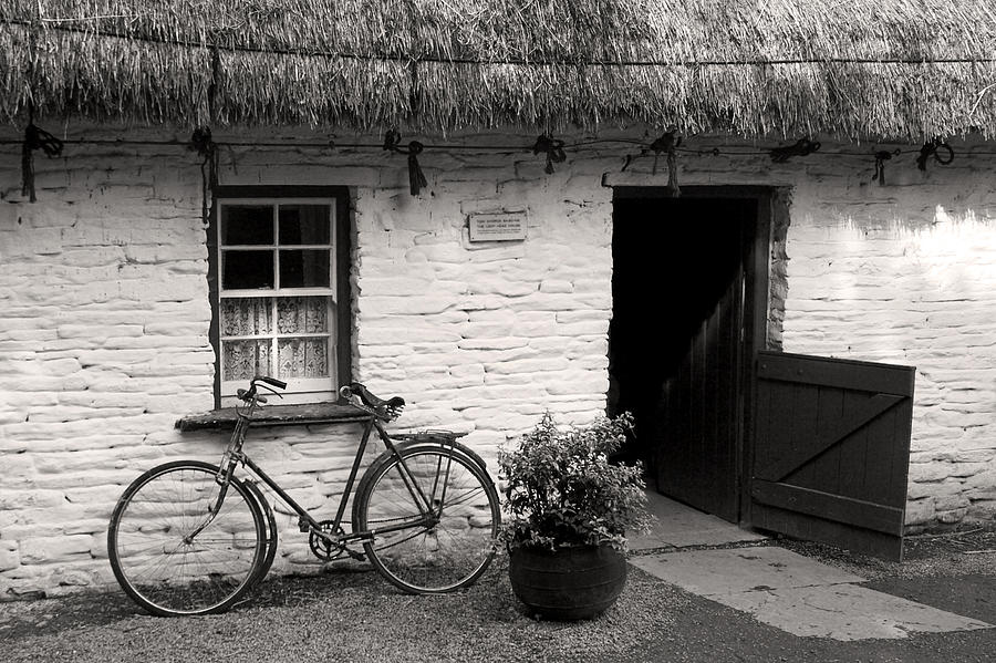 Traditional Thatch roof cottage Ireland #1 Photograph by Pierre Leclerc Photography