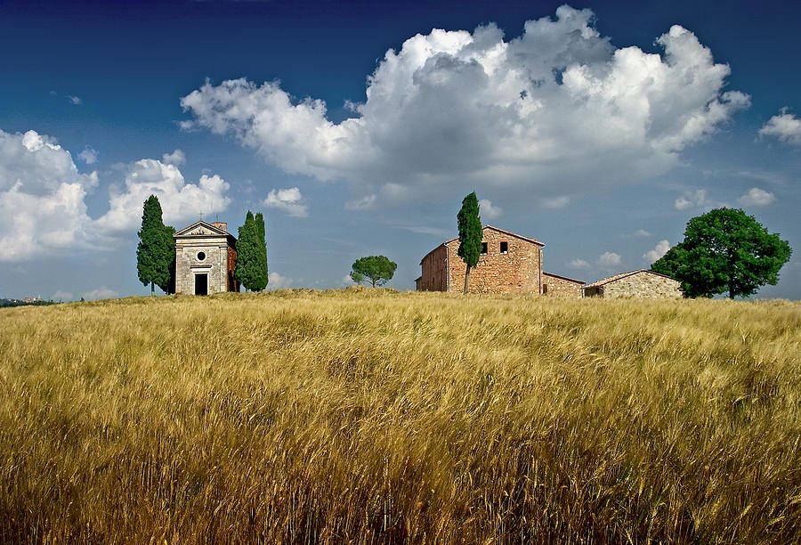 Tuscany chapel #1 Photograph by Al Hurley