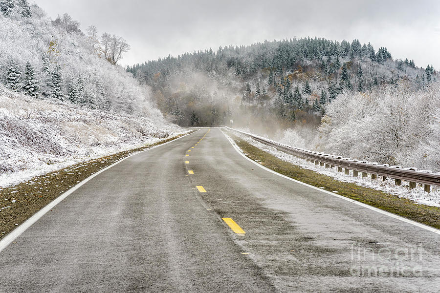 Unexpected Autumn Snow Highland Scenic Highway #1 Photograph by Thomas R Fletcher