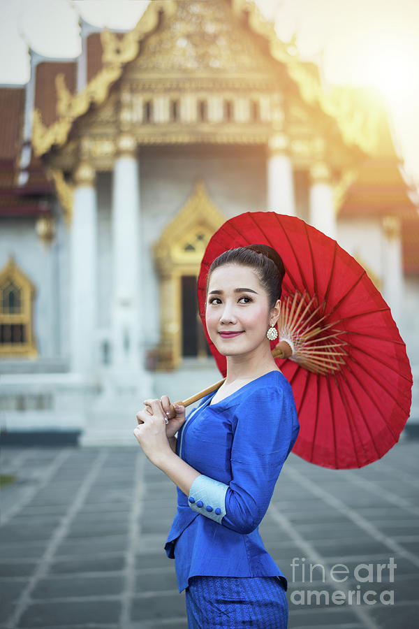 Woman Tourist With Red Traditional Thai Umbrella Photograph By Sasin