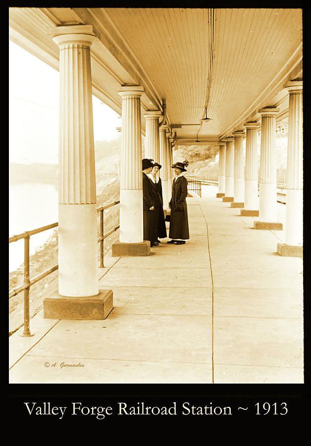 Women at Valley Forge Railroad Station, 1913 #1 Photograph by A Macarthur Gurmankin