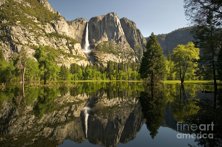 Yosemite National Park Photograph - Yosemite Falls #3 by Inga Spence