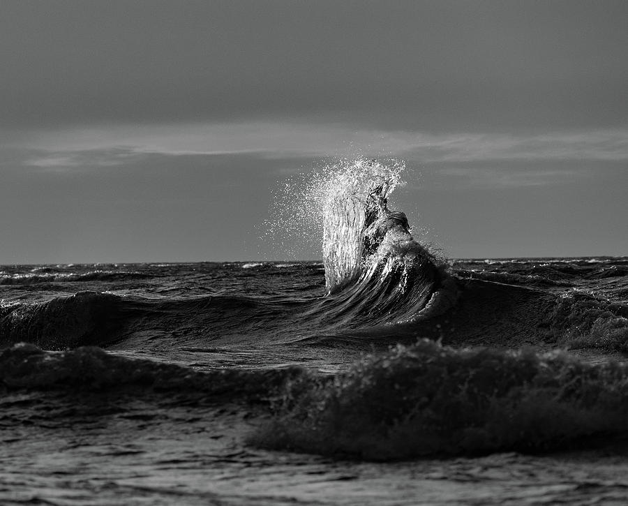 Lake Erie Waves #10 Photograph by Dave Niedbala