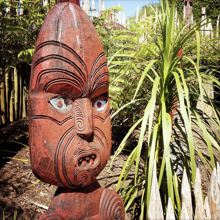 Maori carving #10 Photograph by Les Cunliffe