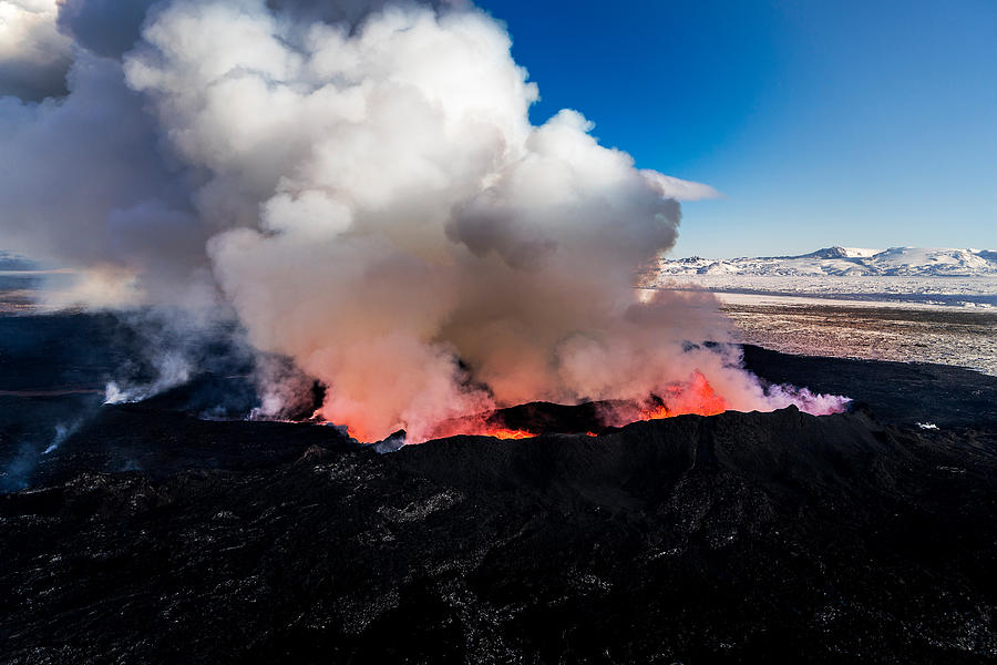 Volcano Eruption At The Holuhraun Photograph By Panoramic Images Fine