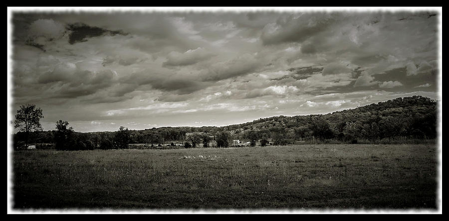 Gettysburg National Park Photograph - 101714-83 by Mike Davis